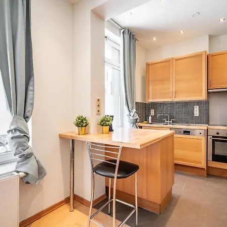 Antwerp Authentic City Center Apartments Exterior photo