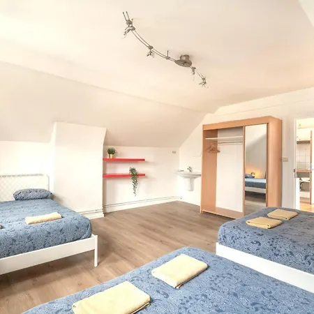 Antwerp Authentic City Center Apartments Exterior photo