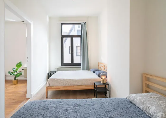 Antwerp Authentic City Center Apartments